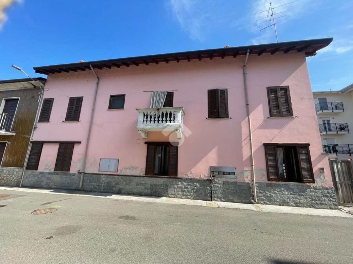 3 rooms Apartment in Arconate, Italy No. 331527