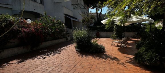 4-salle Maison à Santa Marinella, Italy No. 294532 8