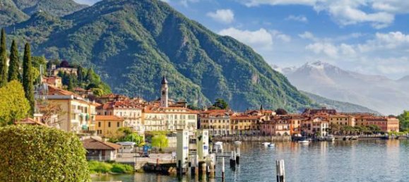 1غرفة قطعة أرض في Menaggio, Italy رقم 9183 6