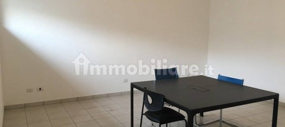 Коммерческая недвижимость с 4 комнатами в Дженцано ди Рома, Италия № 78356 9