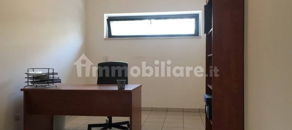 Коммерческая недвижимость с 4 комнатами в Дженцано ди Рома, Италия № 78356 6