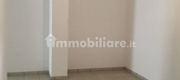 Коммерческая недвижимость с 4 комнатами в Дженцано ди Рома, Италия № 78356 11