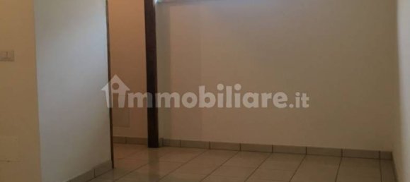 Коммерческая недвижимость с 4 комнатами в Дженцано ди Рома, Италия № 78356 10