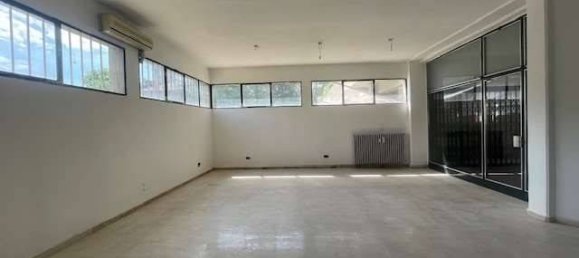 2 rooms Commercial property in Reggio Emilia, Italy No. 225317 14