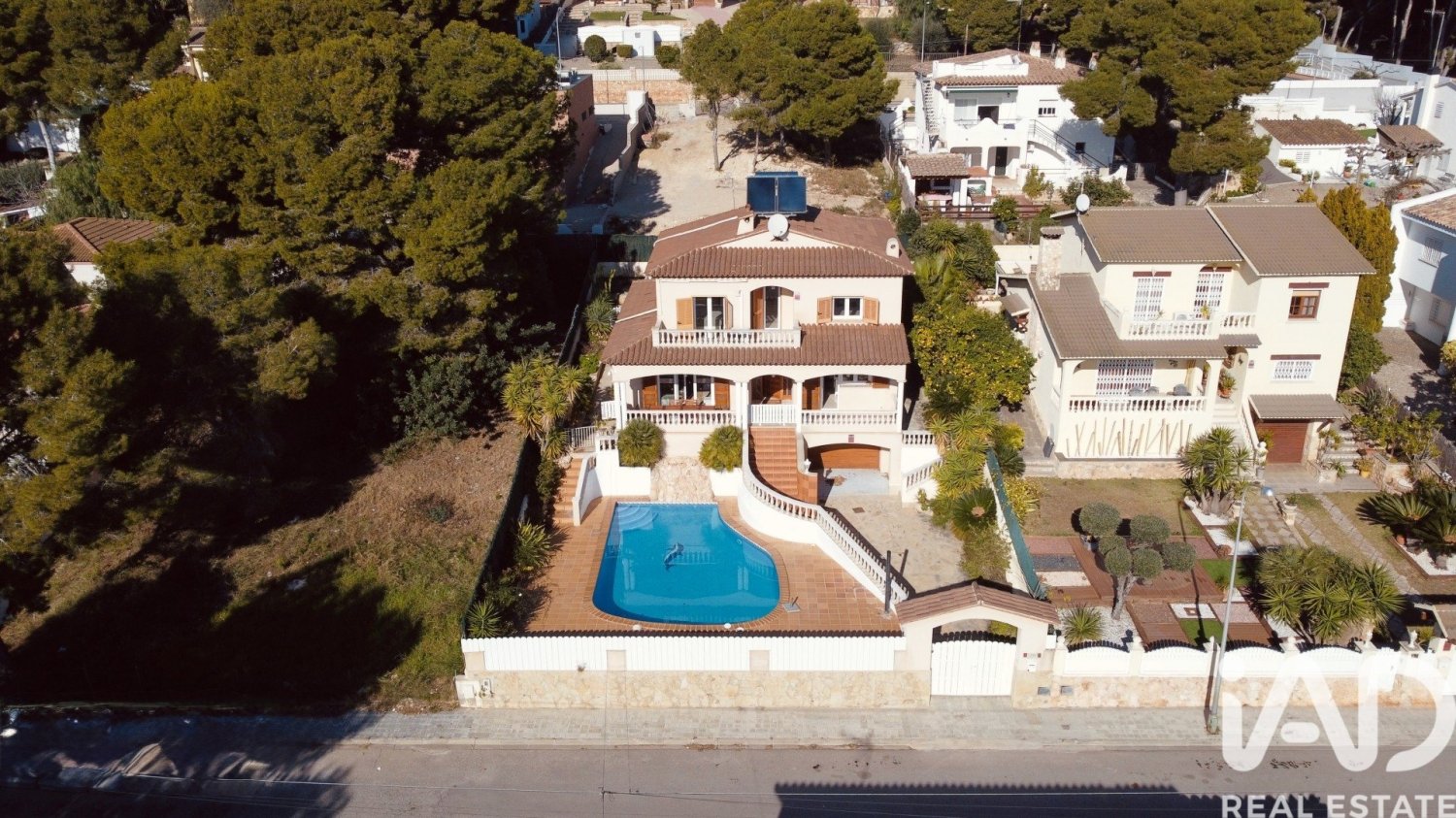 4 Schlafzimmer Haus in Roda de Berà, Spain, Nr. 292049