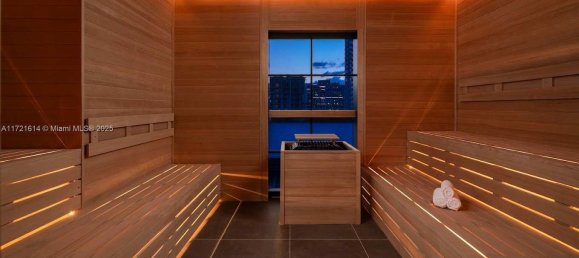 Propriedade comercial em Miami, EUA N.º 614095 3