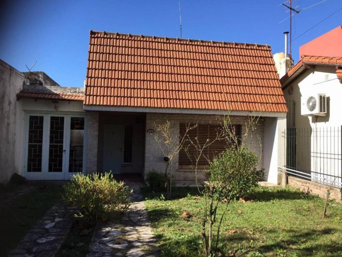 4 غرف نوم منزل في Lomas de Zamora, Argentina رقم 11746