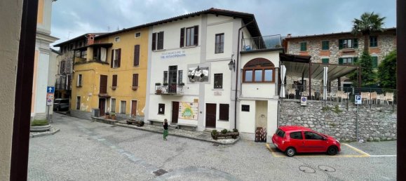 1 bedroom Apartment in Orino, Italy No. 343337 9