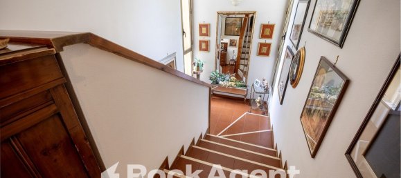 4-Zimmer Haus in Rome, Italy, Nr. 209157 9