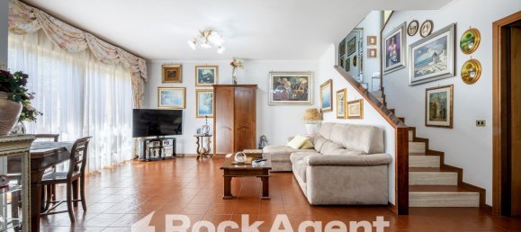 4-Zimmer Haus in Rome, Italy, Nr. 209157 64