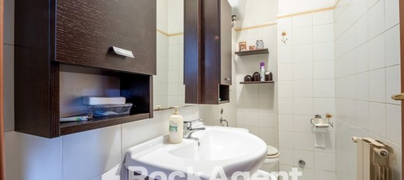 4-Zimmer Haus in Rome, Italy, Nr. 209157 8