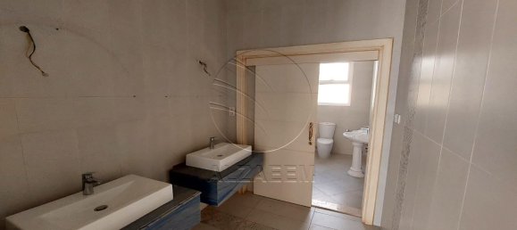 Villa T8 em Al Shamkha, UAE N.º 29508 15