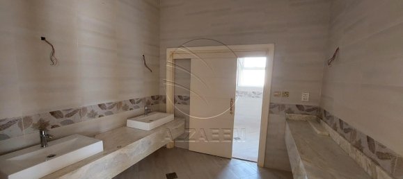 Villa T8 em Al Shamkha, UAE N.º 29508 16