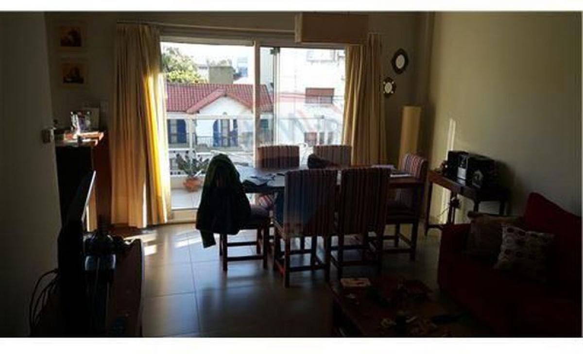 Квартира с 2 спальнями в Ломас-де-Самора, Аргентина № 4622