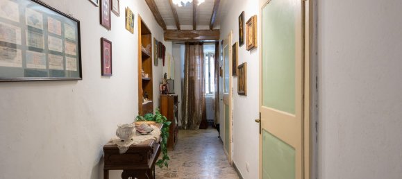 7غرفة شقة في Cortona, Italy رقم 276303 8