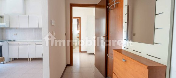 1 bedroom Apartment in Ferrara, Italy No. 262593 9