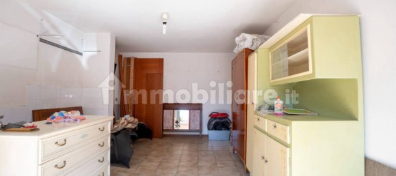 1 bedroom Apartment in Ferrara, Italy No. 262593 5
