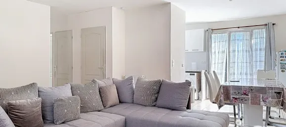 3 chambres Maison à Aunay-sous-Crécy, France No. 321901 6