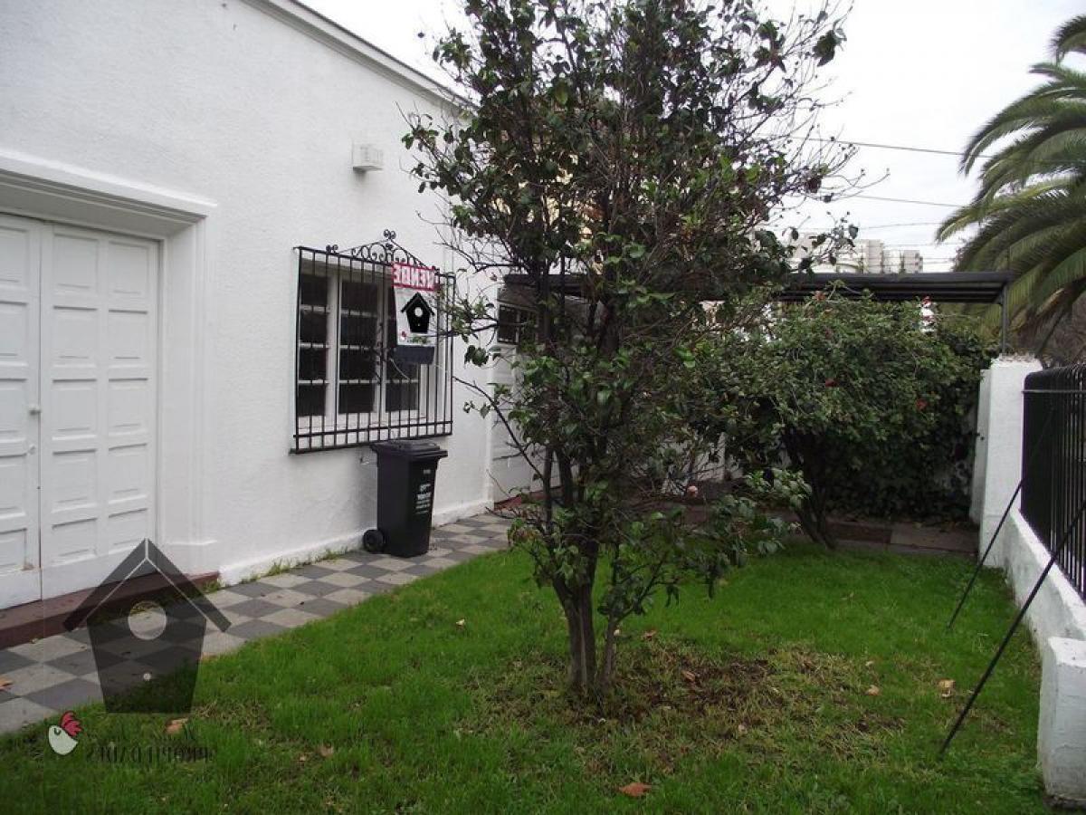 5 bedrooms House in Santiago, Chile No. 3950