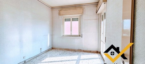 6 bedrooms Apartment in Catania, Italy No. 380137 26