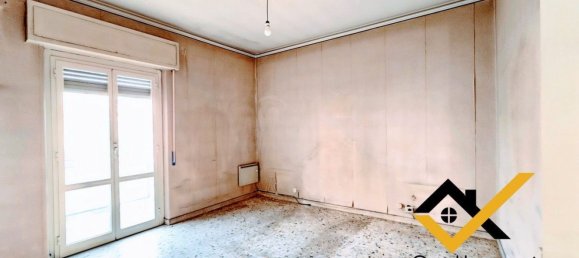 6 bedrooms Apartment in Catania, Italy No. 380137 22