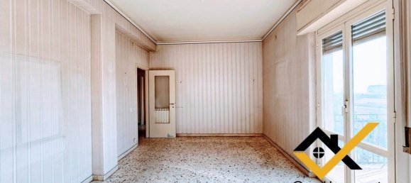 6 bedrooms Apartment in Catania, Italy No. 380137 19