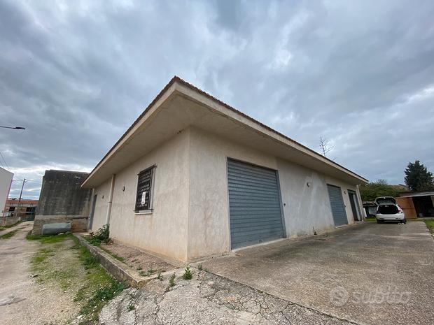  مكتب في Buseto Palizzolo, Italy 284متر مربع رقم 251561