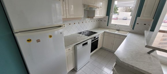 2 غرف نوم شقة في Poissy, France رقم 179200 5