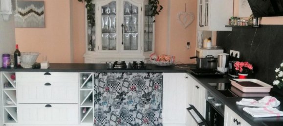 Edificio de 2 dormitorios en Limburg-Weilburg, Germany No. 317212 9