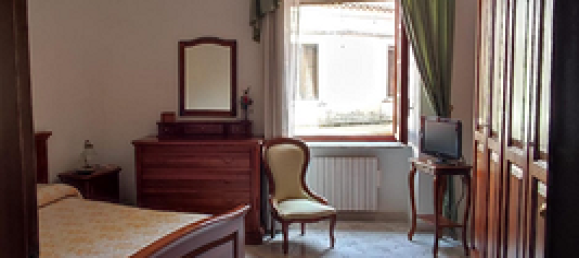 7 rooms Apartment in Catanzaro, Italy No. 257369 6