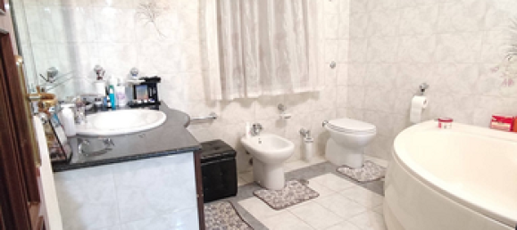 7 rooms Apartment in Catanzaro, Italy No. 257369 2