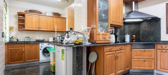 5 bedrooms Villa in Cascais, Portugal No. 116884 13