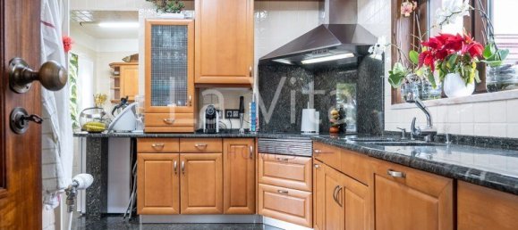 5 bedrooms Villa in Cascais, Portugal No. 116884 12