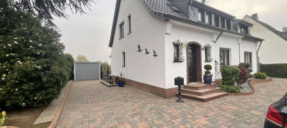 Moradia em banda de 9 divisões em Duisburg, Germany N.º 81830 36