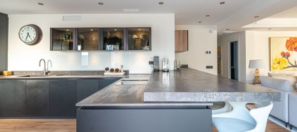 Villa de 5 dormitorios en Marbella, Spain No. 41223 14