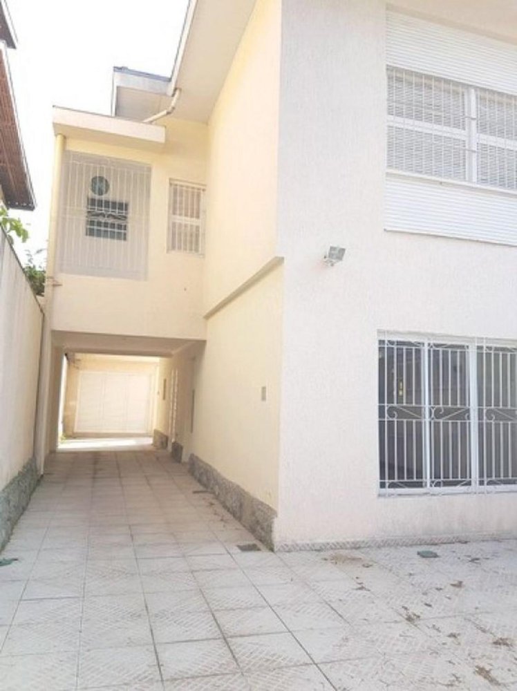 Casa de 3 dormitorios en Sao Paulo, Brazil No. 486260