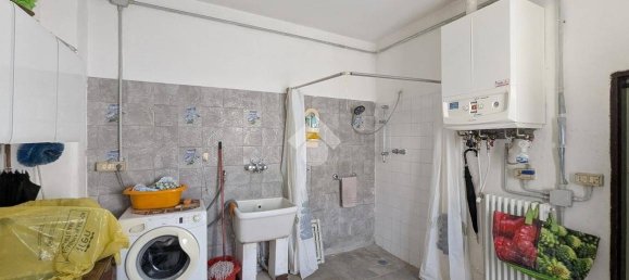 6 bedrooms House in Gattatico, Italy No. 184105 22