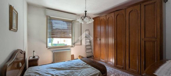 6 bedrooms House in Gattatico, Italy No. 184105 10