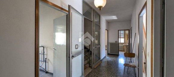 6 bedrooms House in Gattatico, Italy No. 184105 6