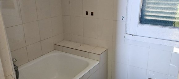 7غرفة منزل في Castiglione Chiavarese, Italy رقم 134477 39