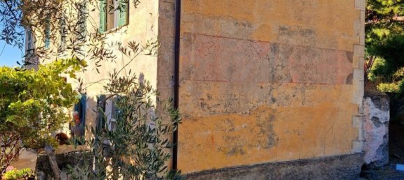 7غرفة منزل في Castiglione Chiavarese, Italy رقم 134477 7