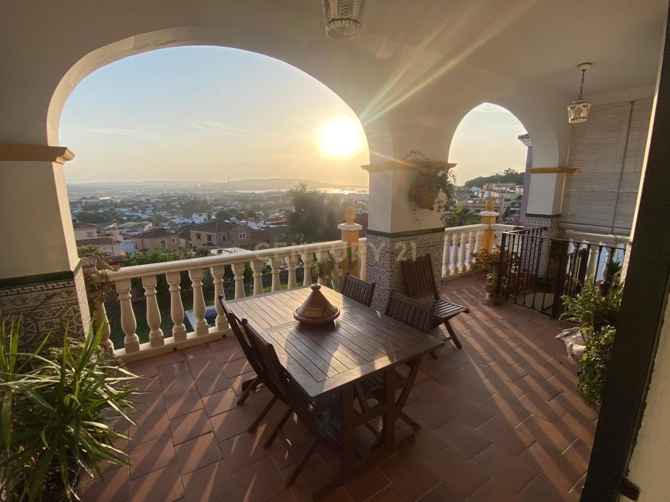 3 bedrooms House in Cadiz, Spain No. 147965