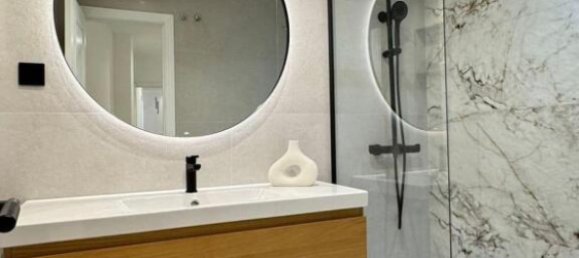 3 bedrooms Apartment in Malaga, Spain No. 186598 5