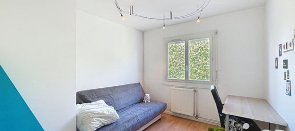 3 bedrooms Apartment in Sotteville-les-Rouen, France No. 314812 6