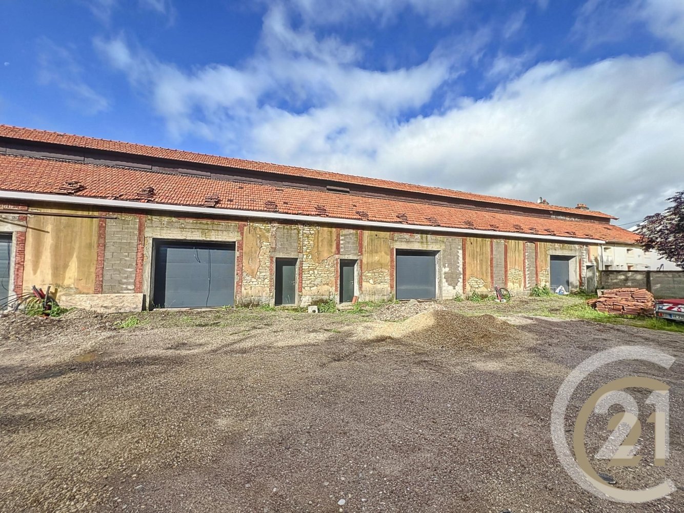 Gewerbliche Immobilie in Bayon, France 491m², Nr. 156298