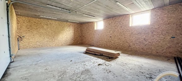 Gewerbliche Immobilie in Bayon, France 491m², Nr. 156298 3