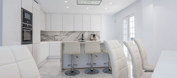 3 غرف نوم تاون هاوس في Marbella, Spain رقم 136315 17