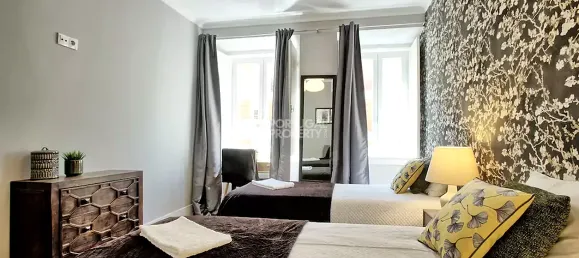 5 غرف نوم منزل ذو طابقين في Lisbon, Portugal رقم 12677 12