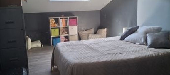 Дуплекс с 3 спальнями в Гйеран-Гранж, Франция № 307682 20