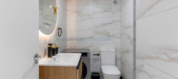 Apartamento de 3 dormitorios en Torrevieja, Spain No. 94349 6